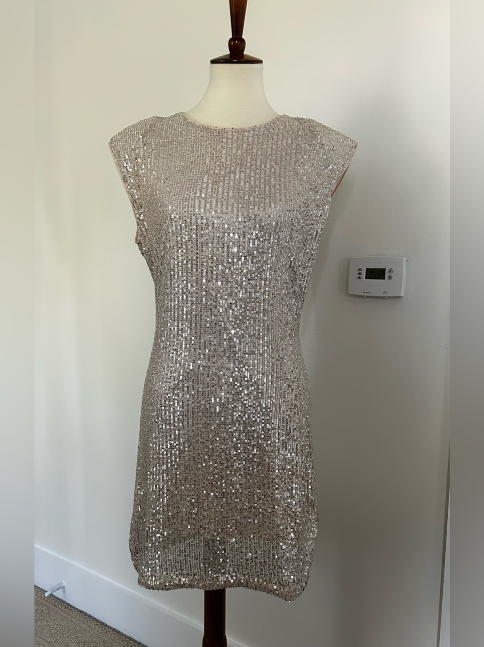 NWT Skies are Blue Champagne Sequin Cap Sleeve Shift Dress - Elegant Sparkle